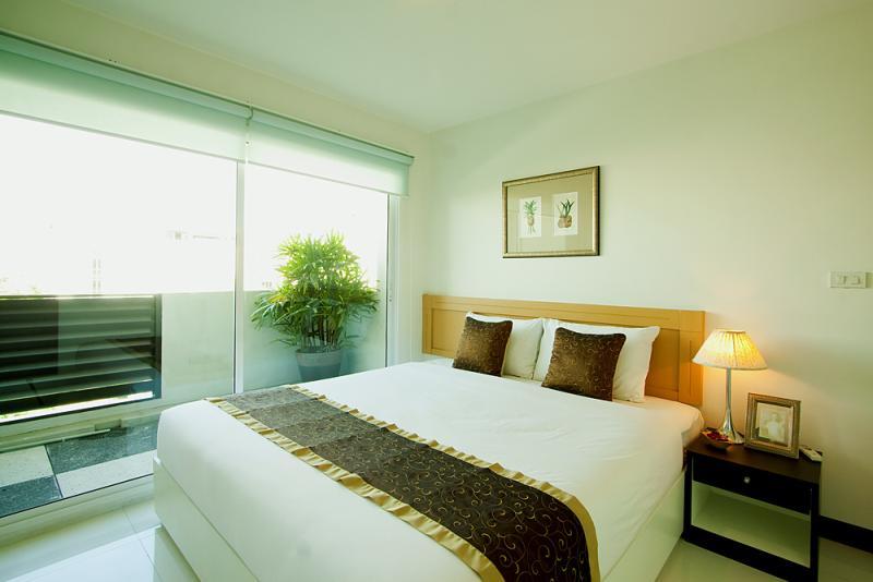 Laurel Suite Μπανγκόκ Δωμάτιο φωτογραφία
