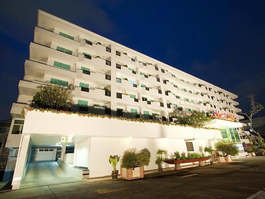 Laurel Suite Μπανγκόκ Εξωτερικό φωτογραφία